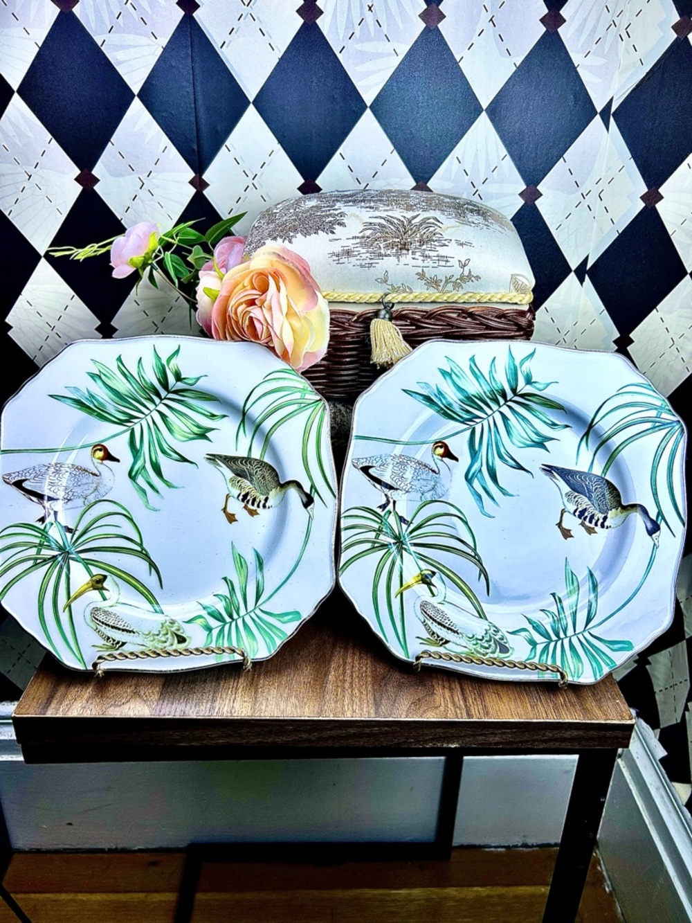Vintage Tropical Palm & Mallard Porcelain Plates – Octagonal Decorative Pair - Picture 5 of 10